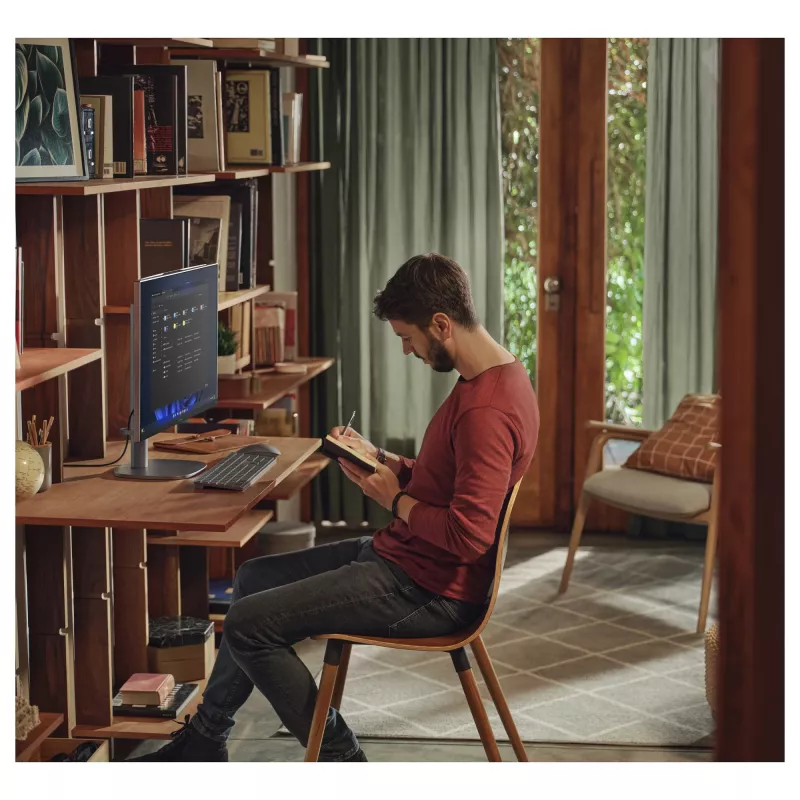 HP OmniStudio X 27-cs1077ng PC All-in-One tátil FHD de 27 polegadas, Intel Core Ultra 7 256V, 16 GB RAM, 1 TB SSD