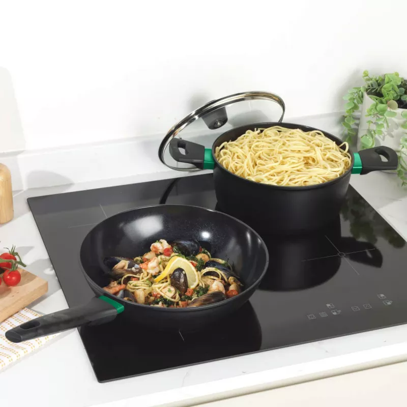 Panela Russell Hobbs RH03266EU7 28 cm com colar térmico