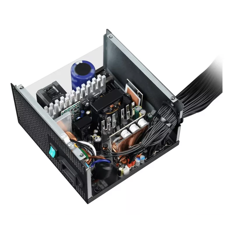 Fonte de alimentação DeepCool PN750D 750 W 20+4 Pin ATX ATX preta