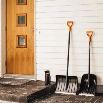 Carrinho de espalhar Fiskars 1057076