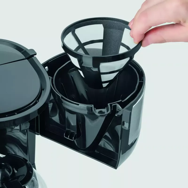 Máquina de café de filtro SEVERIN KA 4808 — 4 chávenas, 750 W, jarro de vidro, caixa em aço inoxidável, sistema anti-gota