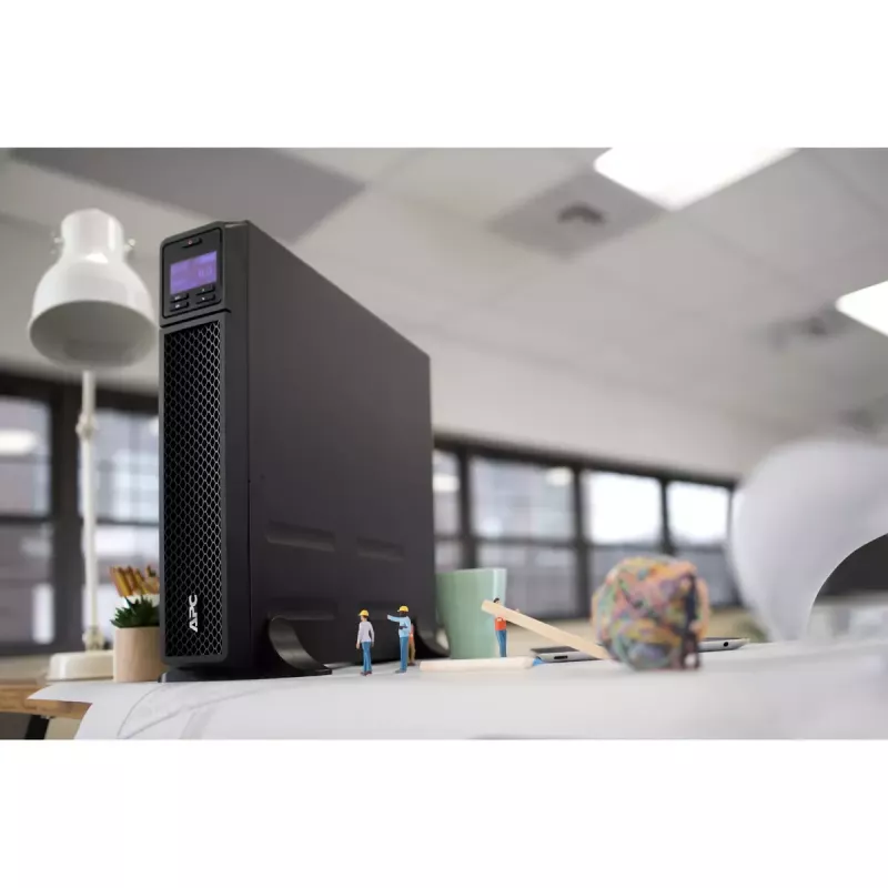 UPS APC Smart-UPS On-Line SRT3000XLI - 3000VA, 8x C13 e 2x C19, torre