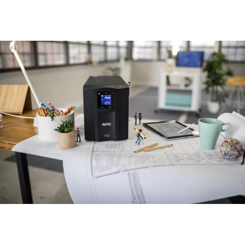 UPS APC Smart-UPS SMC1500IC - 8x C13, USB, SmartConnect, 1500VA, Line-Interactive, 1,5 kVA, 900 W, sinusoidal, 170 V, 300 V