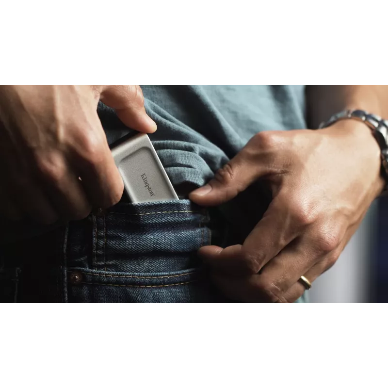 Kingston Technology 2000G SSD Portátil XS2000, 2 TB, USB Type-C, 3.2 Gen 2 (3.1 Gen 2), 2000 MB/s, preto, prateado