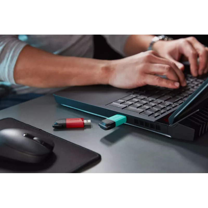 Kingston Technology DataTraveler 128GB USB3.2 Gen1 Exodia M (preto + vermelho)