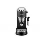 De’Longhi Dedica Style EC 685.BK Máquina de café expresso semiautomática 1,1 L