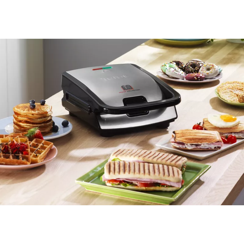 Máquina de sanduíches Tefal Snack Collection SW852D 700 W preto, aço inoxidável