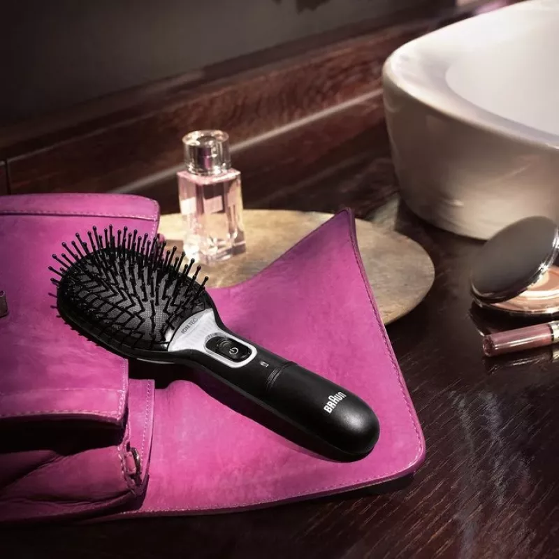 Escova de cabelo Paddle BRAUN BR710 para adulto, preto e verde, 175 g
