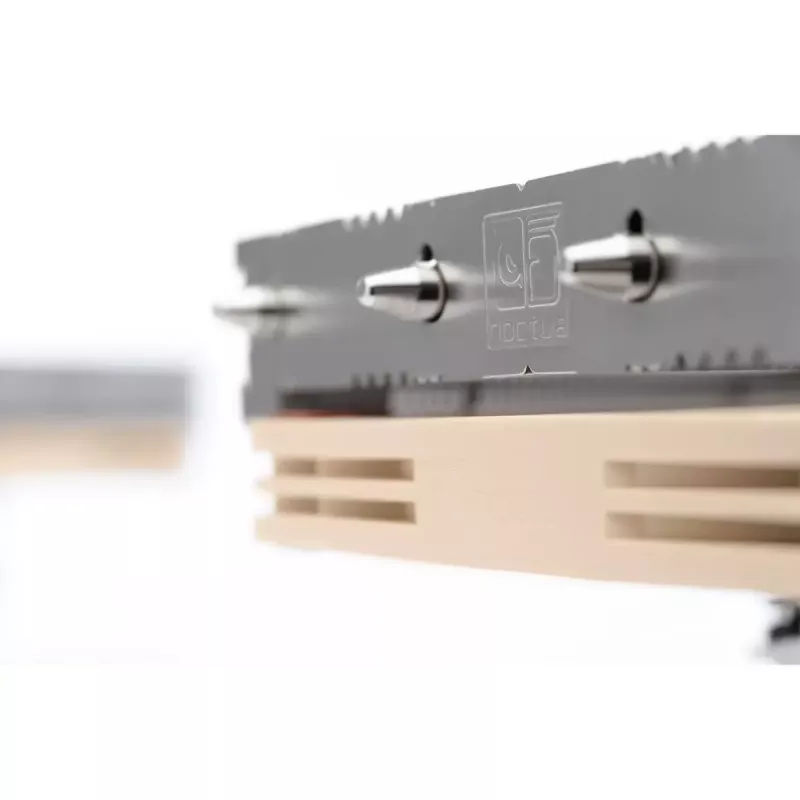 Dissipador de CPU Noctua NH-L12S — dissipador low-profile, ventoinha de 120 mm, PWM, 12 V, máx. 1850 U/min, 94,2 m³/h fluxo de ar, sockets compatíveis LGA1700/1200/115x/1156 e AM4/AM5