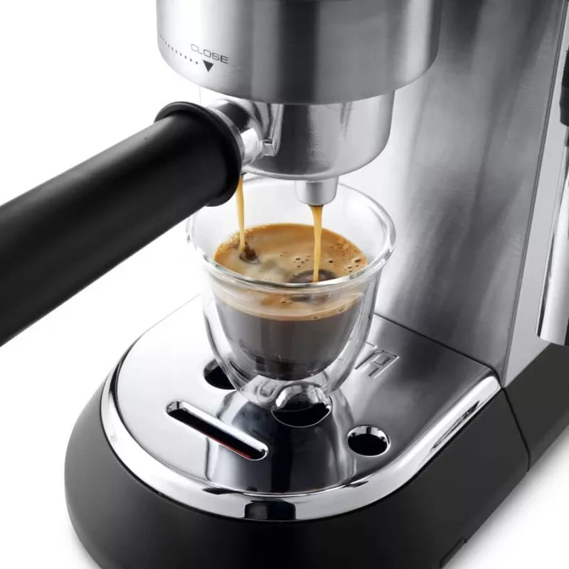 Máquina de café expresso semi-automática De’Longhi Dedica Style EC685.M 1,1 L