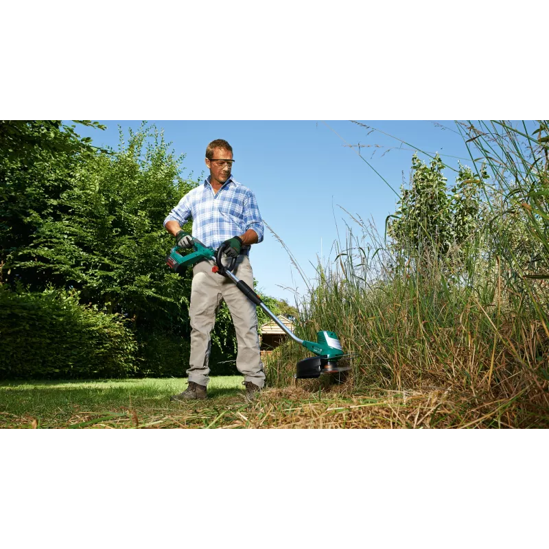 Bosch AdvancedGrassCut 36 aparador de relva a bateria, 36 V, 30 cm, fio de nylon, haste telescópica, punho auxiliar ajustável, 2,9 kg, sem bateria e carregador, verde/preto