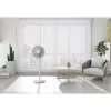Xiaomi Mi Smart Standing Fan 2 Lite PYV4007GL ventoinha de pé, 38 W, 7 pás, 3 velocidades, oscilação de 90°, controlo por aplicação via Wi-Fi, altura ajustável 64,2–100 cm, branca
