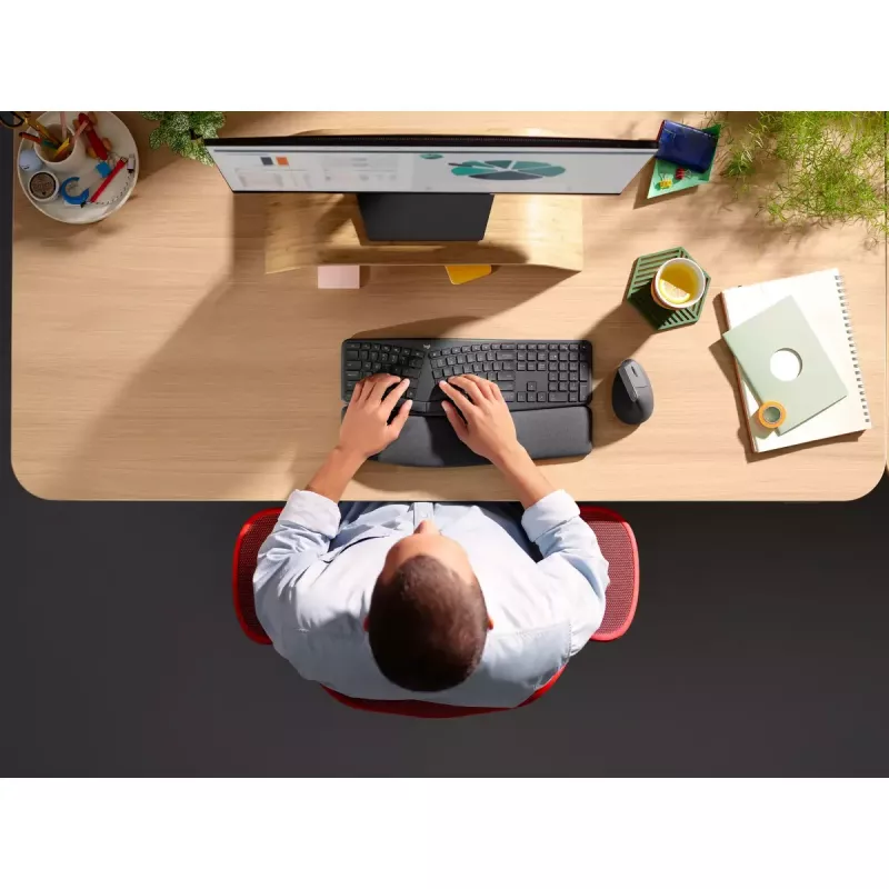 LOGITECH Ergo K860 - Teclado dividido sem fios Business Graphite Qwerty Pan Nordic