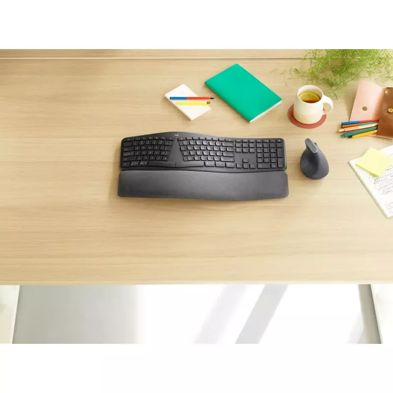 LOGITECH Ergo K860 - Teclado dividido sem fios Business Graphite Qwerty Pan Nordic