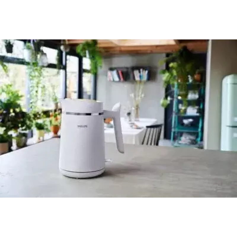 Chaleira elétrica Philips HD9365/10 1,7 l 2200 W branco, sem fios com base de 360°
