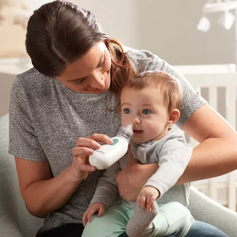 Aspirador nasal elétrico BRAUN BNA 100 — a pilhas, força de aspiração ajustável, pontas removíveis, branco