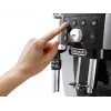 Máquina de café expresso De’Longhi Magnifica S Smart ECAM 250.23.SB — depósito de água 1,8 l, recipiente de café em grão 250 g, 15 bar, moinho integrado