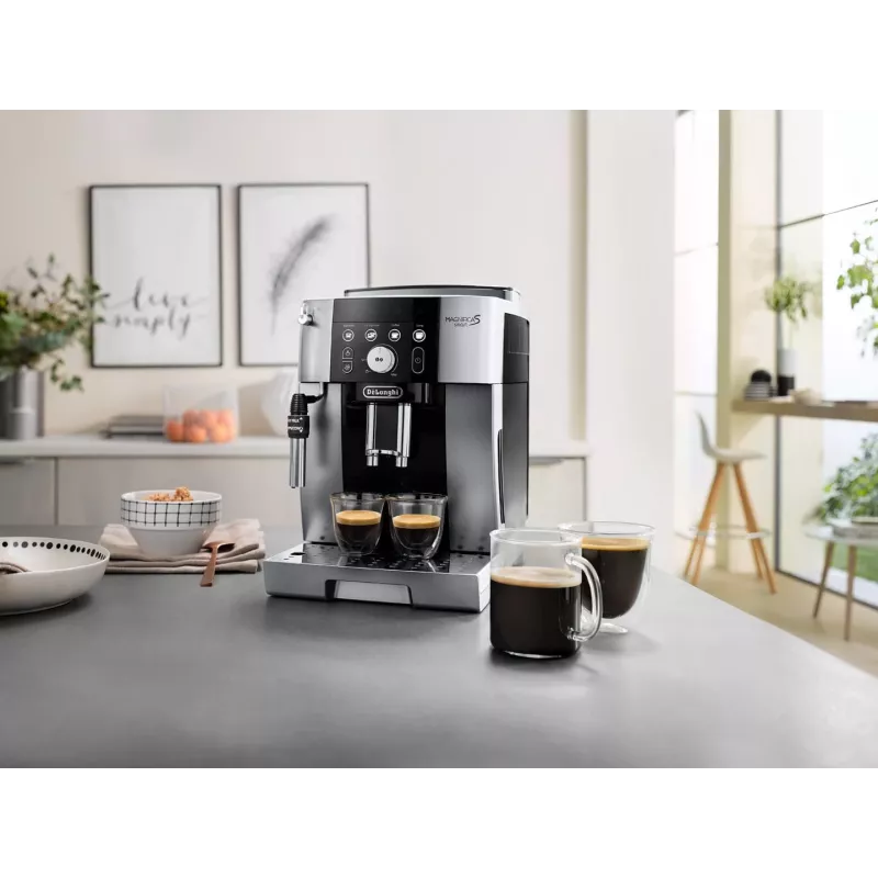 Máquina de café expresso De’Longhi Magnifica S Smart ECAM 250.23.SB — depósito de água 1,8 l, recipiente de café em grão 250 g, 15 bar, moinho integrado