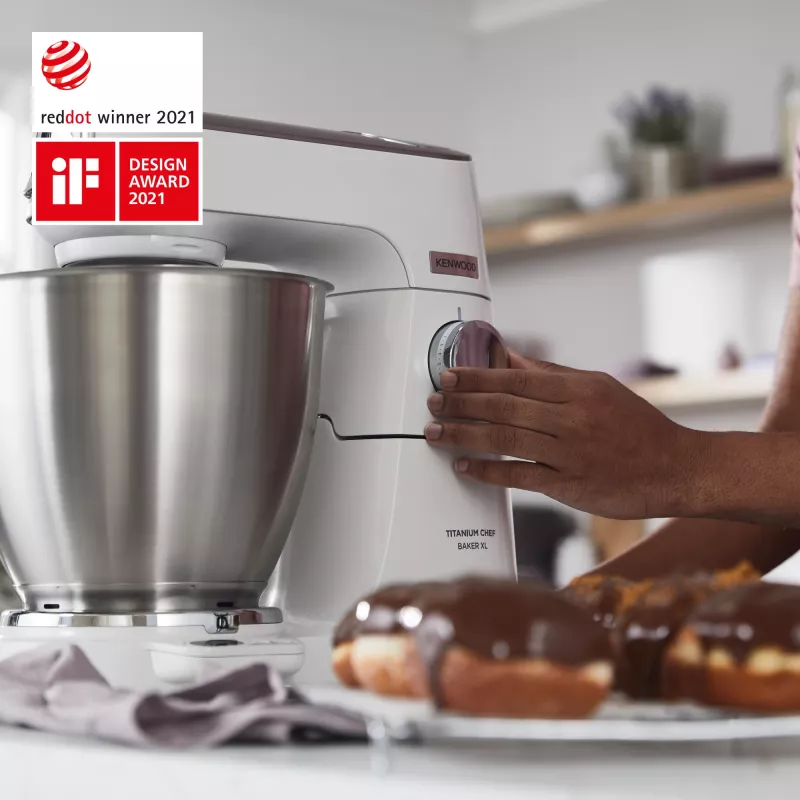 Kenwood Titanium Chef Baker XL Robot de cozinha 1200 W 7 L branco com balança integrada