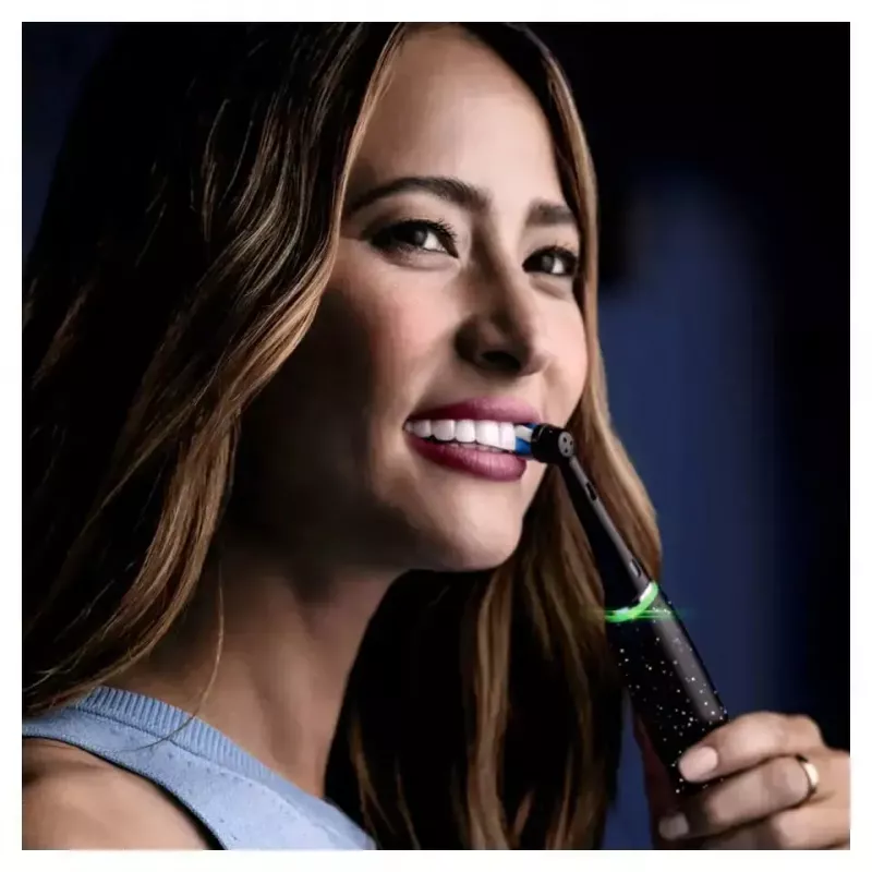 Escova de dentes rotativa-oscilante Oral-B iO Series 10 preta