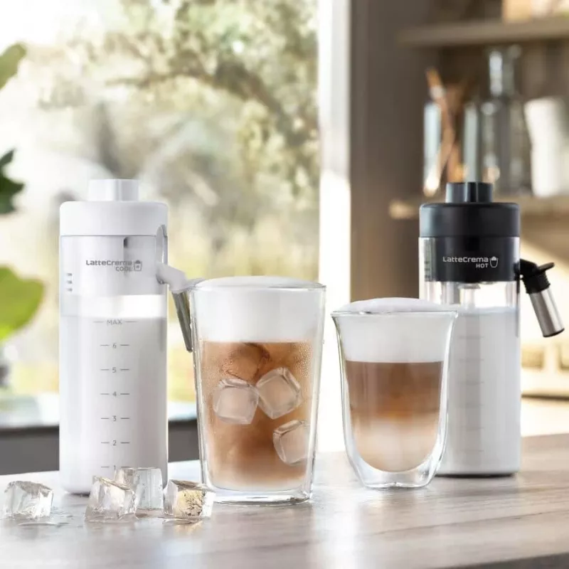 Máquina de café De’Longhi ECAM450.65.S — automática, depósito de água 1,8 L, recipiente de grãos 300 g, 19 bar, moinho integrado, Wi‑Fi, ecrã TFT