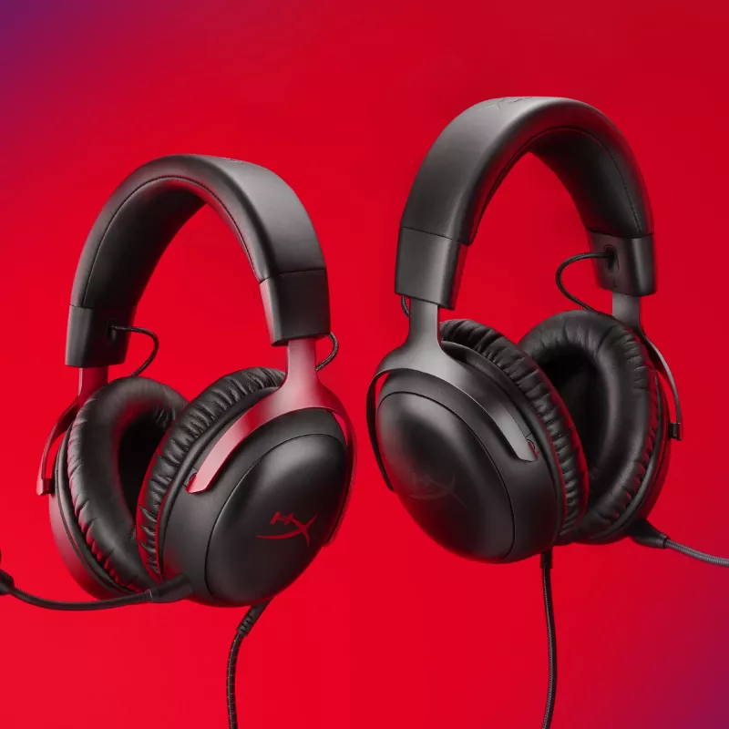 HyperX Cloud III - headset gaming (preto/vermelho)