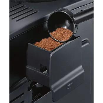 Máquina de café Siemens EQ.6 plus TE657319RW — automática, depósito de água 1,7 l, bomba de 19 bar, moinho integrado