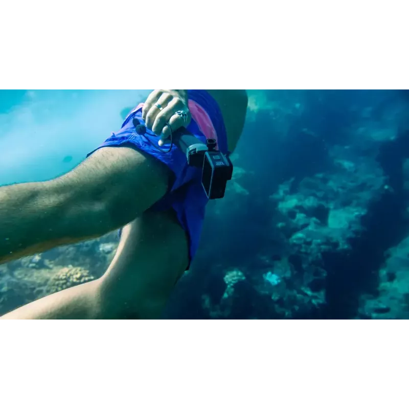 Câmara de ação GoPro HERO12 Black — 5K Ultra HD, 240 fps, 27 MP CMOS, campo de visão de 177°, LCD, MicroSD, Wi‑Fi
