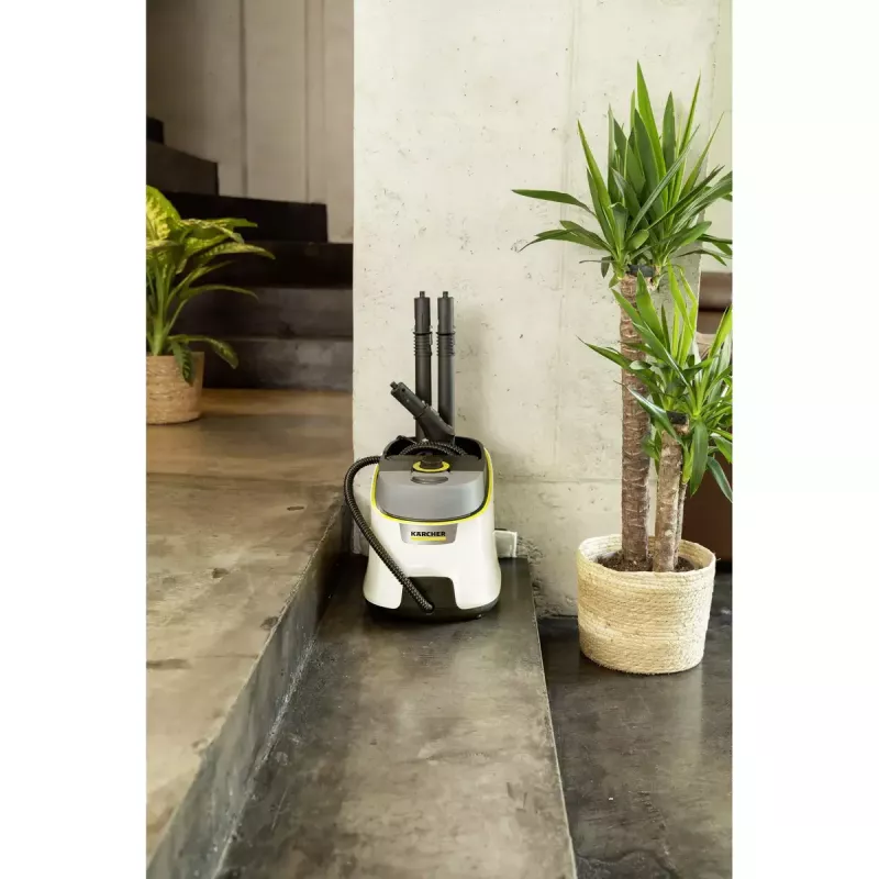 Limpa-vapor Kärcher SC 4 Deluxe — capacidade do depósito de 1,3 L, 2200 W, pressão de vapor de 4 bar