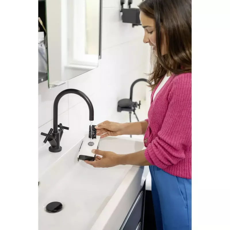 Limpa-vidros a vapor Karcher SC 1 UPRIGHT, depósito 0,2 l, 1300 W, 30 m²/h, 2,1 kg, branco/preto