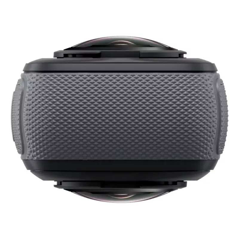 Câmara de ação Insta360 X4 — 72 MP, 8K (7680×3840) CMOS, sensor de 1/2 polegada, ecrã integrado, Wi‑Fi, 120 fps, MicroSD, 602 g, preto