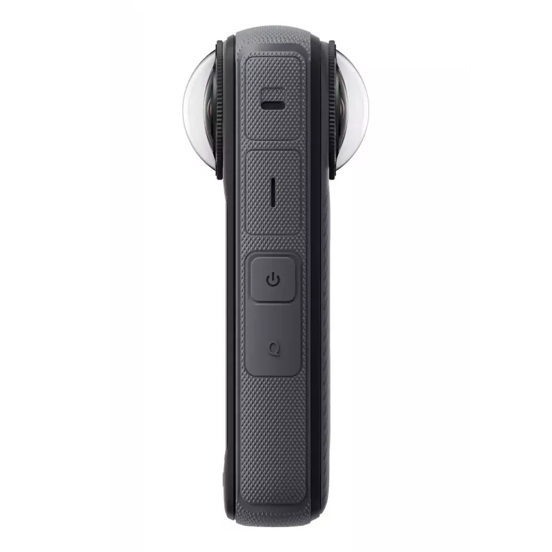 Câmara de ação Insta360 X4 — 72 MP, 8K (7680×3840) CMOS, sensor de 1/2 polegada, ecrã integrado, Wi‑Fi, 120 fps, MicroSD, 602 g, preto