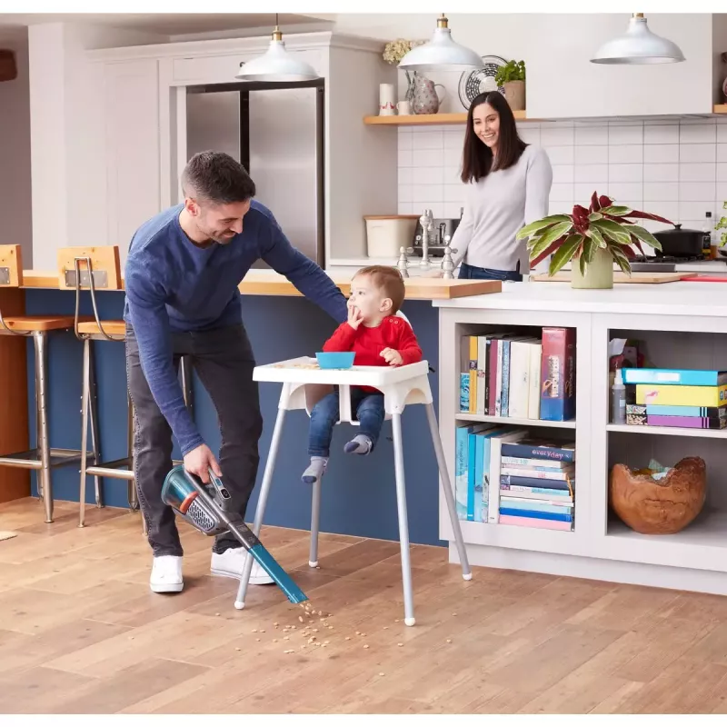 Aspirador de mão Black & Decker BHHV520BF-QW, sem fios, limpeza a seco, 35 W, depósito de pó 0,7 l, autonomia 21 min, 1,2 kg