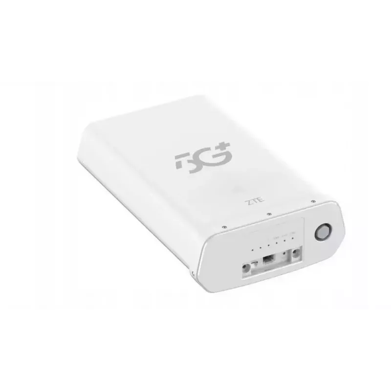 ZTE MC889A Pro 5G router de exterior (ODU), 2,5 GbE RJ-45, PoE, Wi-Fi 7 (802.11be), Nano SIM, IP68, branco