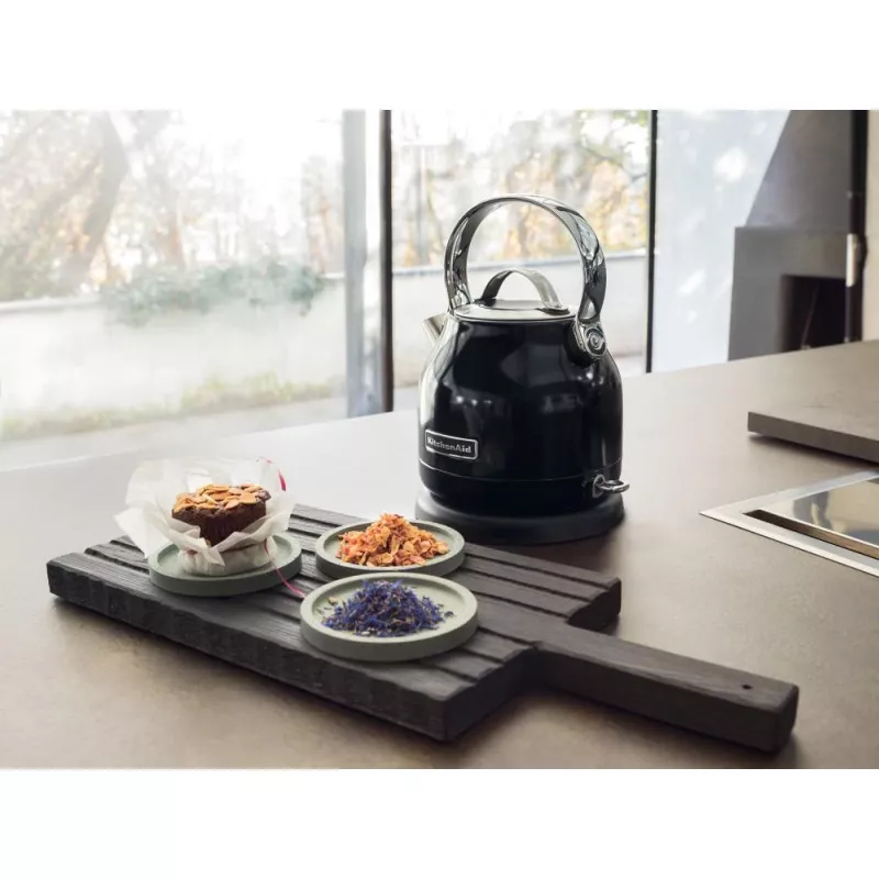 KitchenAid 5KEK1222EOB chaleira 1,25 L 2200 W preta