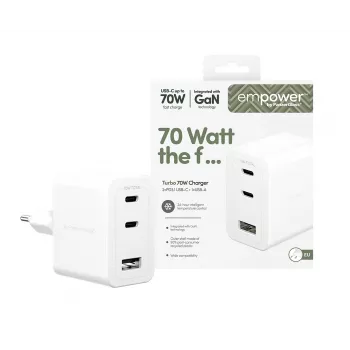 PanzerGlass empower™ by ® Turbo carregador múltiplo de 70W incl. 2 x USB-C + USB-A | ficha UE | branco prateado