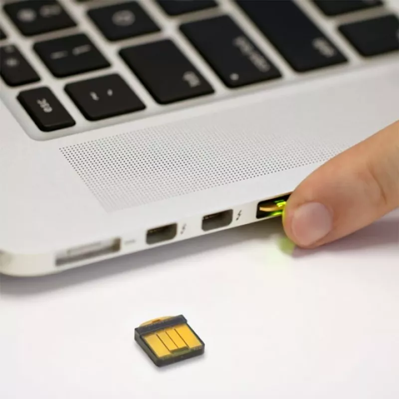 Chave de segurança Yubico YubiKey 5 Nano