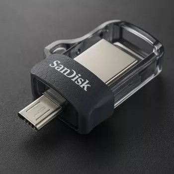 WESTERN DIGITAL SanDisk ULTRA DUAL DRIVE M3.0 - 32GB pen USB - micro-USB / USB 3.0