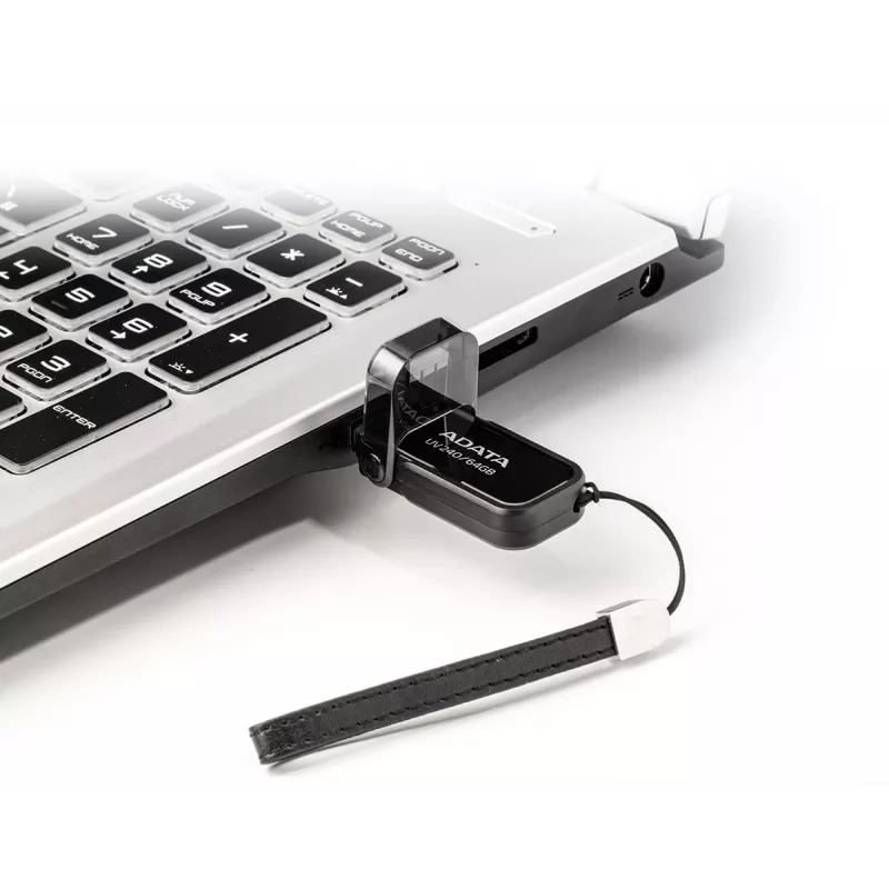 Pen drive USB ADATA USB Type-A 2.0 64 GB UV240, preto, design com tampa