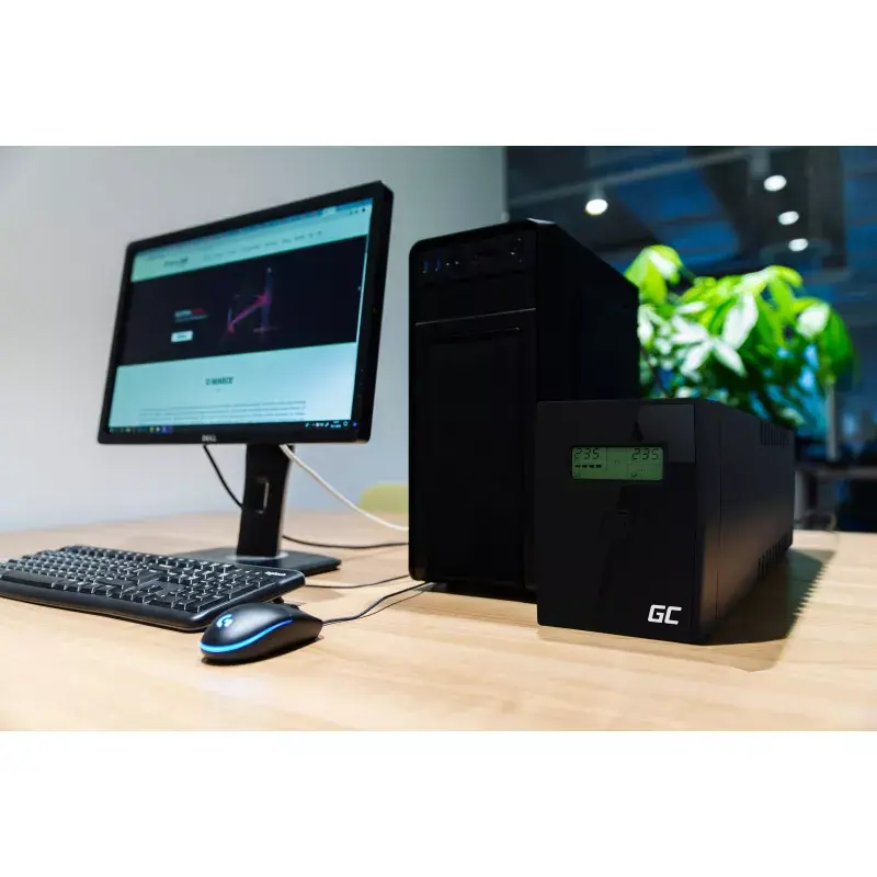 Fonte de alimentação ininterrupta Green Cell UPS08 — Line-Interactive 700 W / 230 V, 4 tomadas IEC, USB, RJ-45, bateria 12 V 7 Ah, torre, preto