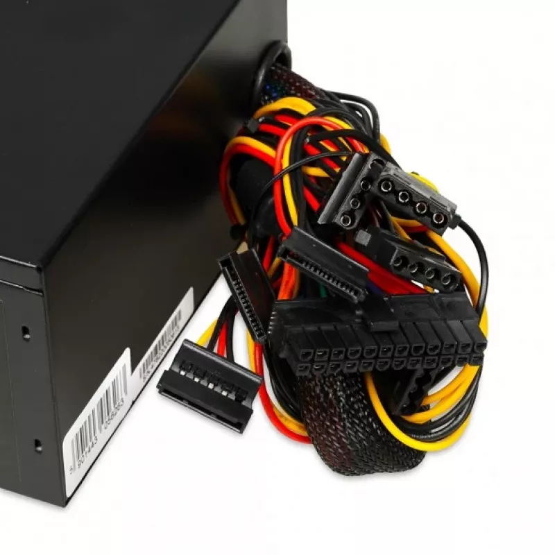Fonte de alimentação IBOX iBox Aurora 600 W 20+4-Pin-ATX, ventoinha de 140 mm, caixa metálica, preta