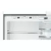 Combinado de encastrar frigorífico-congelador Bosch Serie 6 KIS86AFE0, 266 L total, 192 L de refrigeração, 74 L de congelação em baixo, controlo tátil, porta reversível