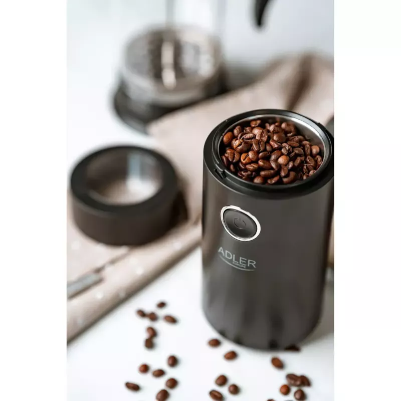 Moinho de mós Adler AD4446BS — 150 W, mós em aço inoxidável, depósito de grãos 75 g, preto