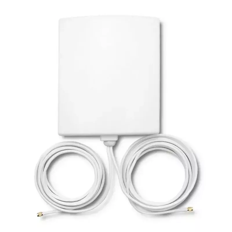 Antena direcional exterior 5G LTE QOLTEC 57022 — 14 dBi, 700–3800 MHz, 50 Ω, caixa em cobre