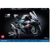 Modelo de mota LEGO Technic BMW M1000RR 42130 com motor detalhado e suspensão funcional