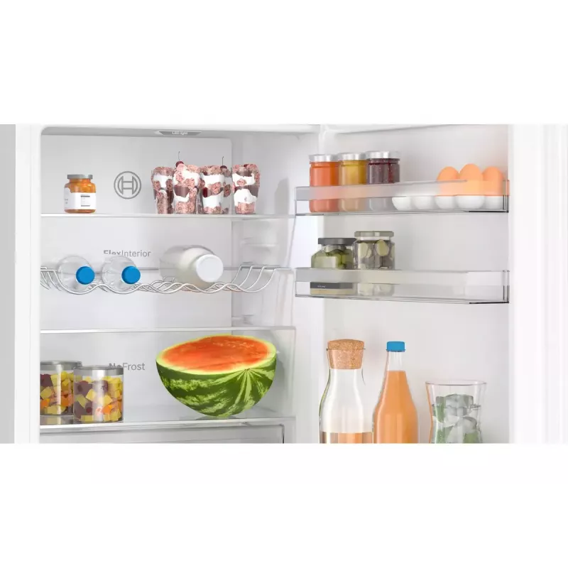 Combinado frigorífico-congelador Bosch Serie 4 KGN362WDF — autónomo, 321 L (218 L frigorífico / 103 L congelador), congelador em baixo, NoFrost, branco