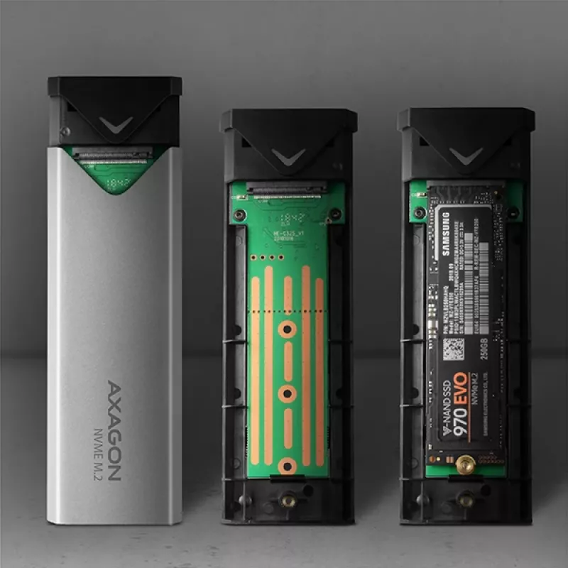 Caixa externa Axagon EEM2-UG2 USB-C 10Gbps em metal para discos SSD M.2 NVMe. prateado