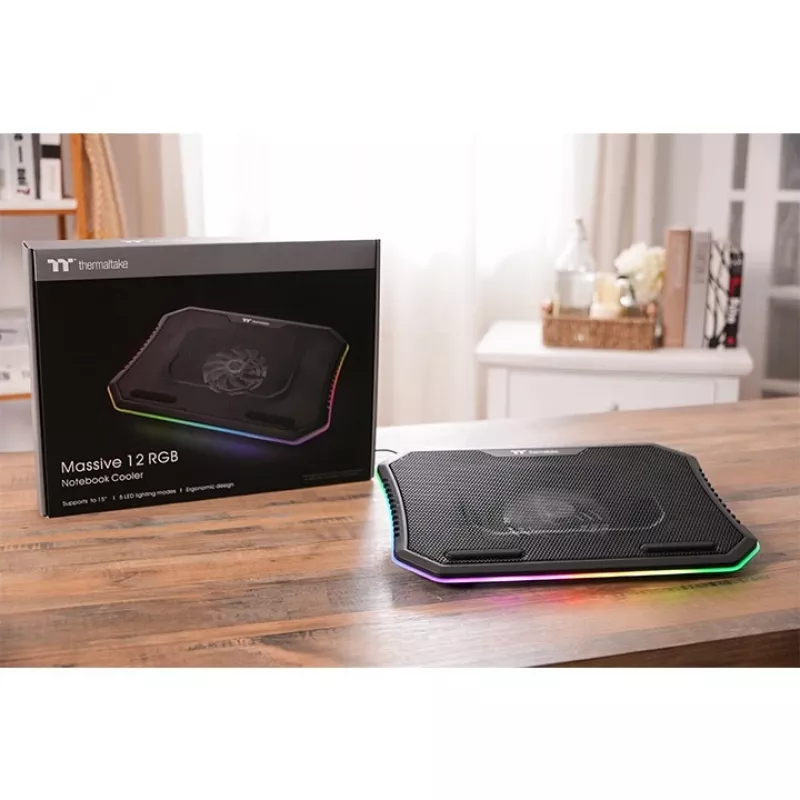 Refrigerador para portátil THERMALTAKE – Massive 12 RGB – 15 polegadas