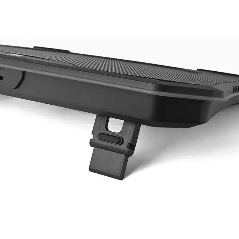 Refrigerador para portátil THERMALTAKE – Massive 12 RGB – 15 polegadas