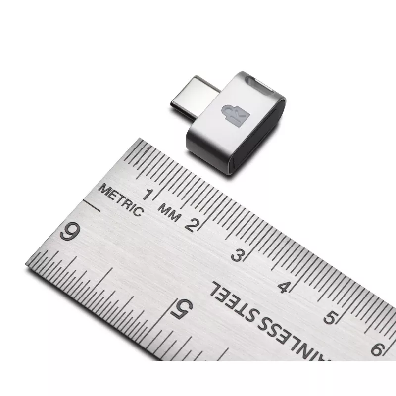 Chave de Segurança com Impressão Digital Kensington VeriMark Guard USB-C – FIDO2, WebAuthn/CTAP2 & FIDO U2F – Multiplataforma